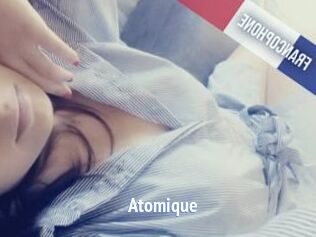 Atomique
