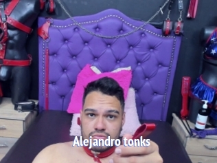 Alejandro_tonks