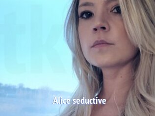 Alice_seductive