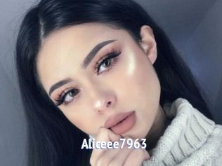 Aliceee7963