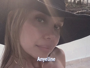 Anyeline