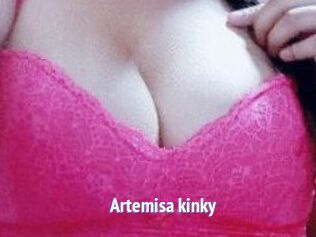 Artemisa_kinky