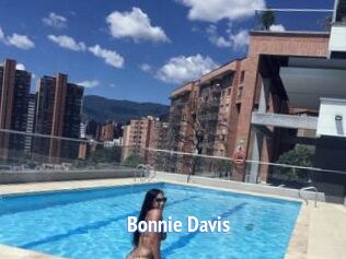 Bonnie_Davis