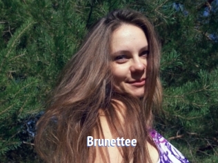Brunettee