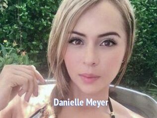 Danielle_Meyer
