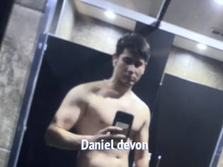 Daniel_devon