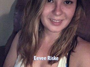 Eevee_Riske