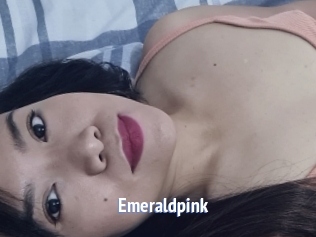 Emeraldpink