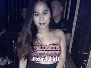 FoxxyJulia10