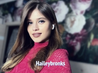 Haileybronks