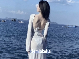 Hemiakella