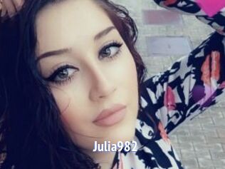 Julia982