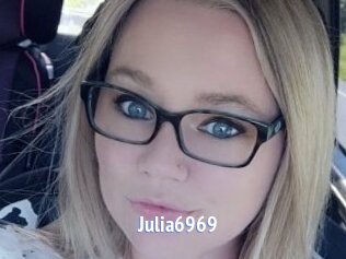 Julia6969
