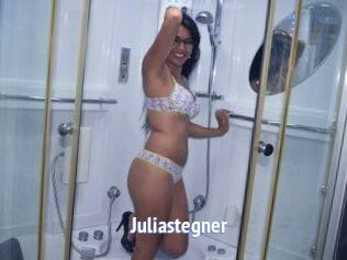 Julia_stegner