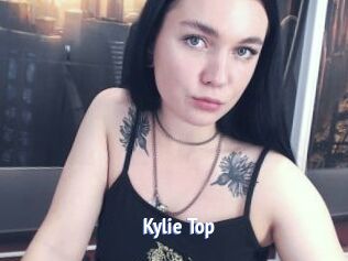 Kylie_Top
