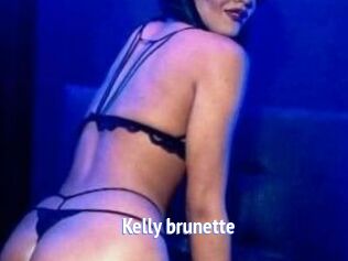 Kelly_brunette