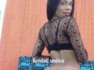 Kendall_smilex