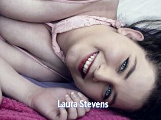 Laura_Stevens