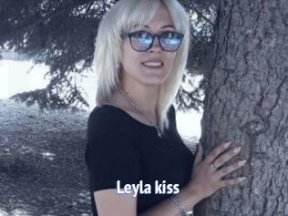 Leyla_kiss