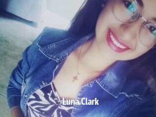 Luna_Clark