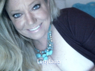 LustyLaura