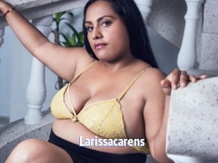 Larissacarens