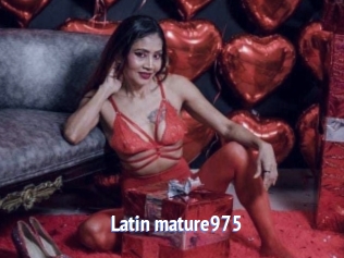 Latin_mature975
