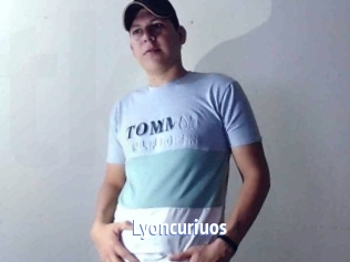 Lyoncuriuos