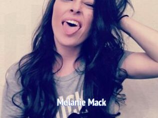 Melanie_Mack