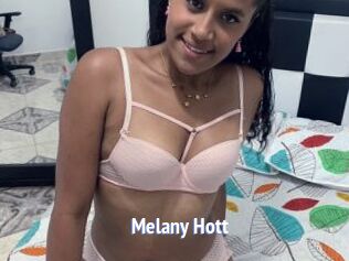 Melany_Hott