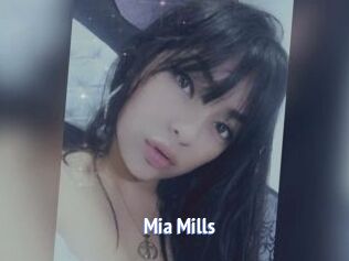 Mia_Mills