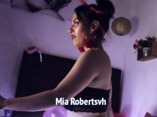 Mia_Robertsvh