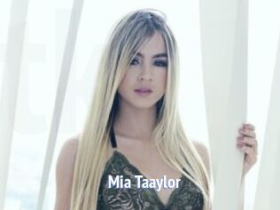 Mia_Taaylor