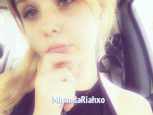 MirandaRiahxo