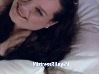 MistressRiley29