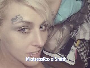 MistressRoxxiSmith
