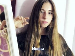 Monica_