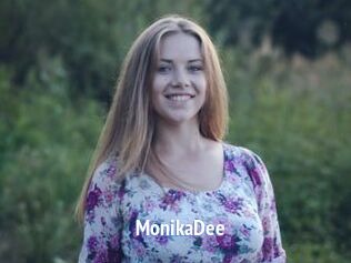 MonikaDee