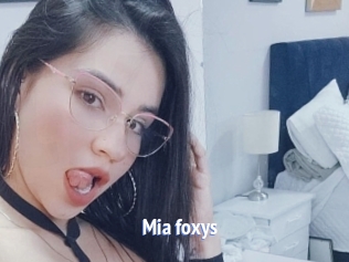 Mia_foxys