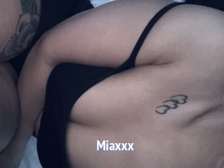 Miaxxx