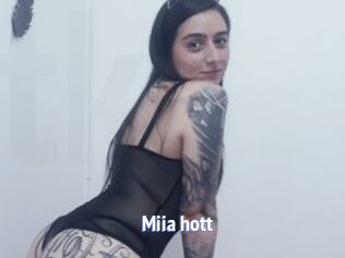 Miia_hott