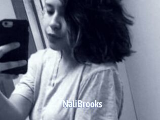 Nali_Brooks