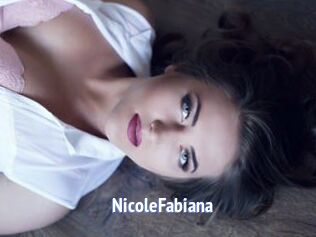 NicoleFabiana