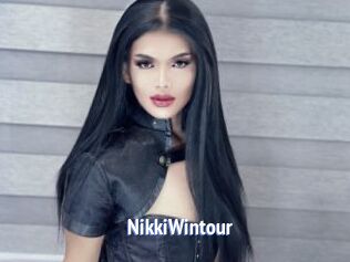NikkiWintour