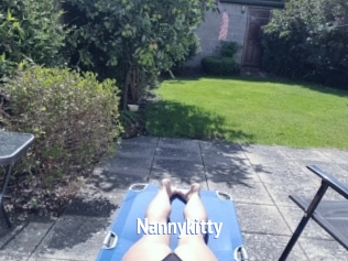 nannykitty Telefon Kontakte