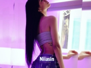 Niiasin