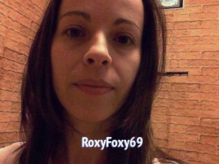RoxyFoxy_69