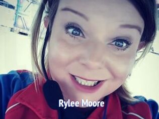 Rylee_Moore