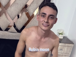 Robin_moon