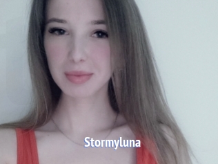 Stormyluna